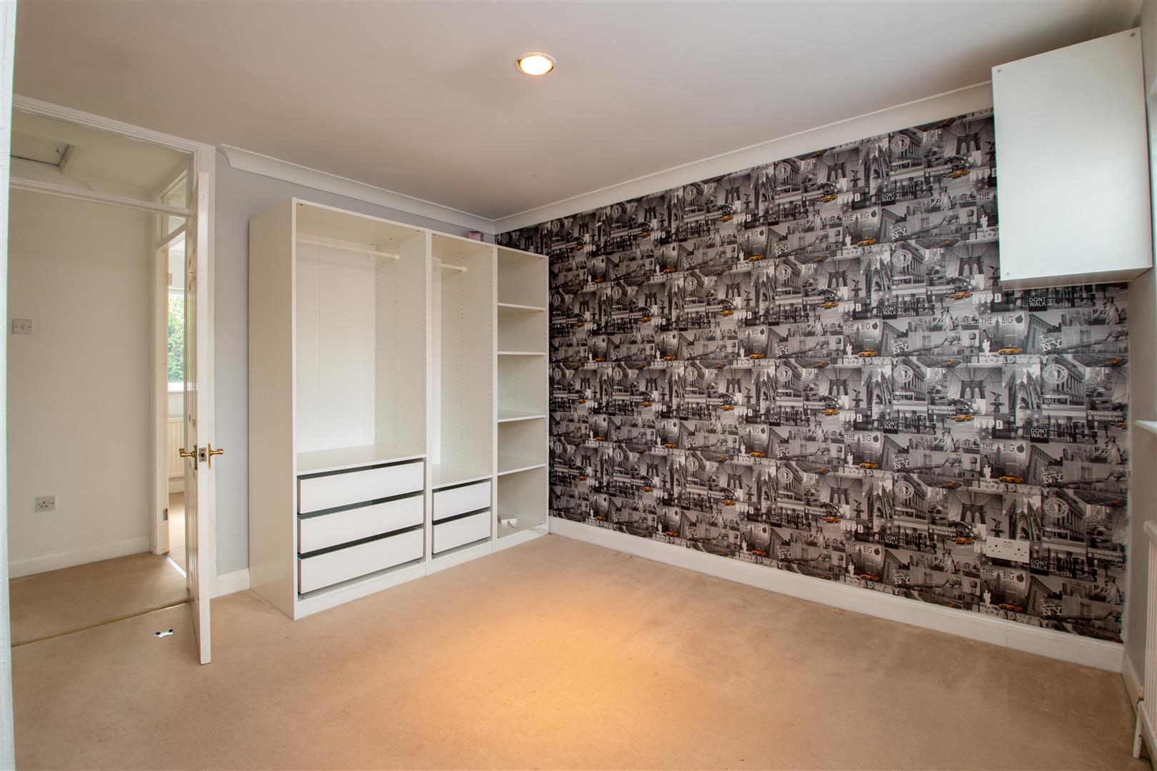 Attingham Hill, Great Holm, Milton Keynes